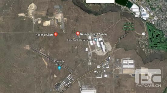 一个国家警卫队的军械库和测试范围就在普拉尼维尔的Facebook设施旁边， 卫星图 2017