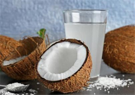 孕妇每天喝一个椰子(孕妇可以喝椰子水吗)