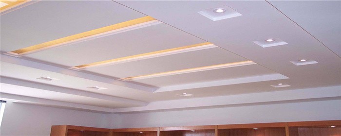 天花板一般用什么板的材料,什么天花板材料最环保