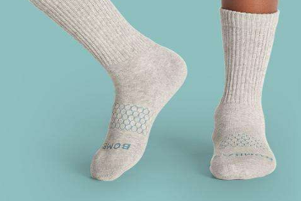袜子为什么会变硬 袜子变硬的原因