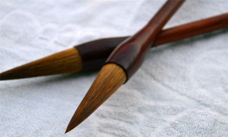 毛笔是谁发明的