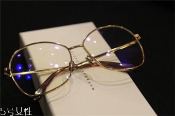 近视眼镜的价格和什么有关,近视眼镜越贵越好吗-